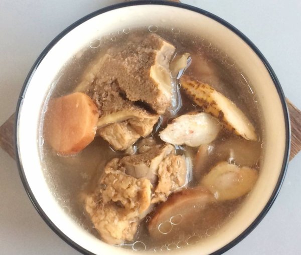 合法配资公司 三伏天酷热难挡，老人们说的8道防暑菜真的管用吗？